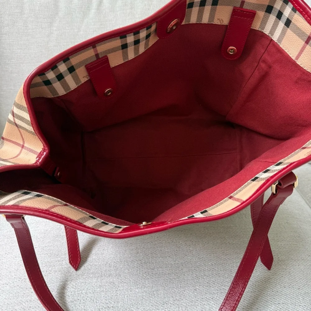 Burberry Haymarket Check Tote - Picture 10 of 12